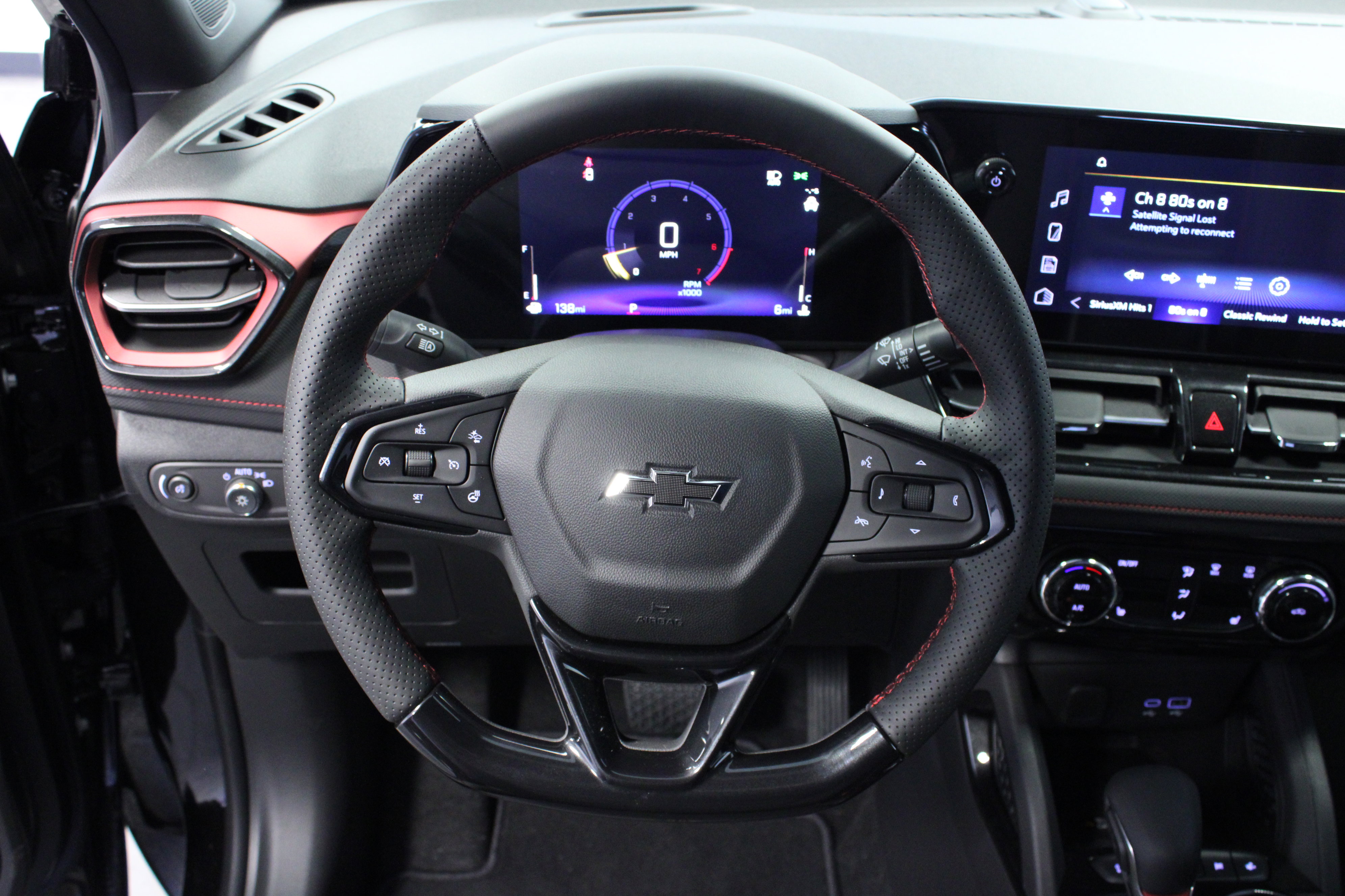 New 2025 Chevrolet TrailBlazer RS w/ Convenience Package image 17