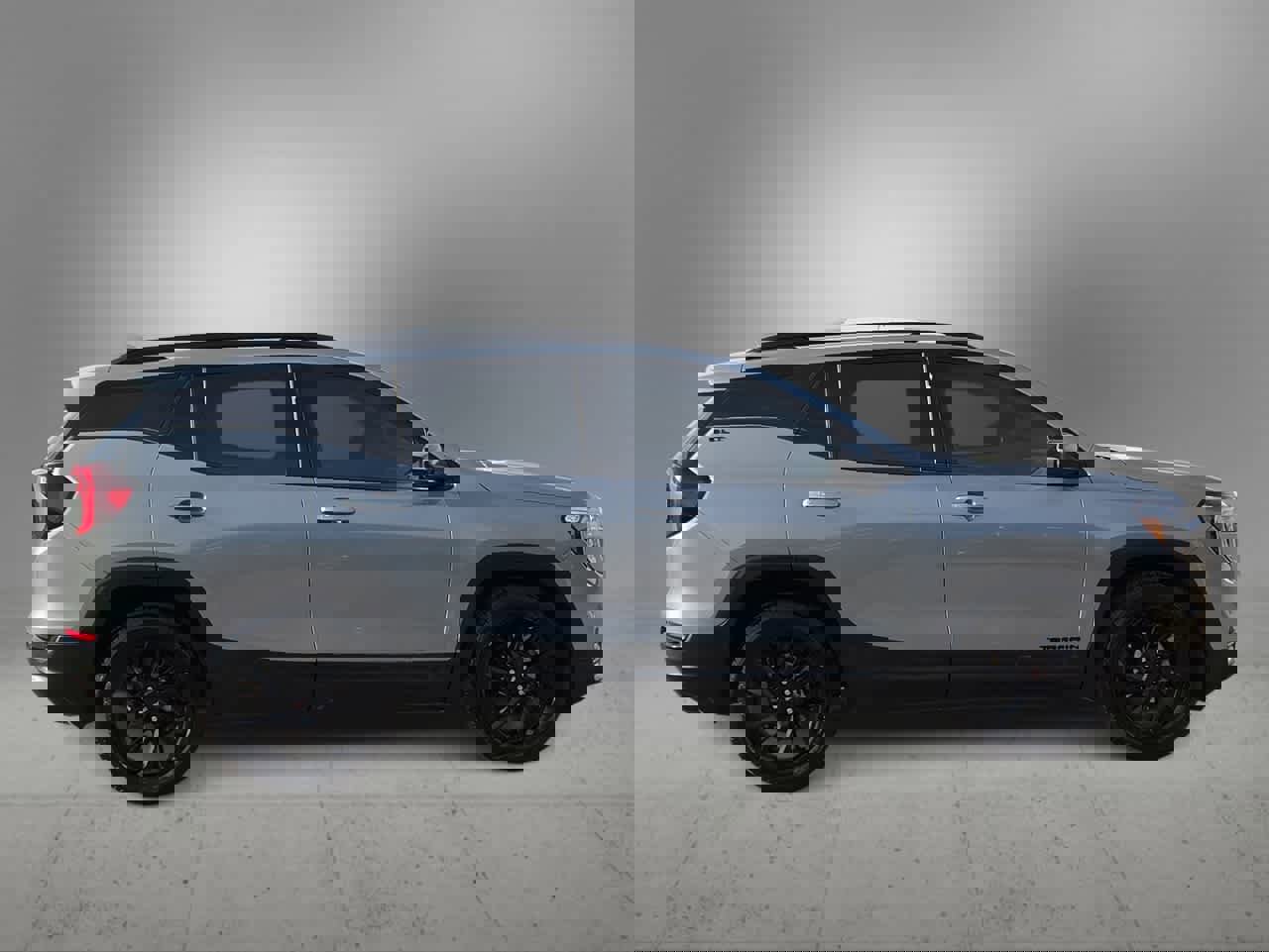 Used 2023 GMC Terrain SLT w/ Elevation Edition image 8