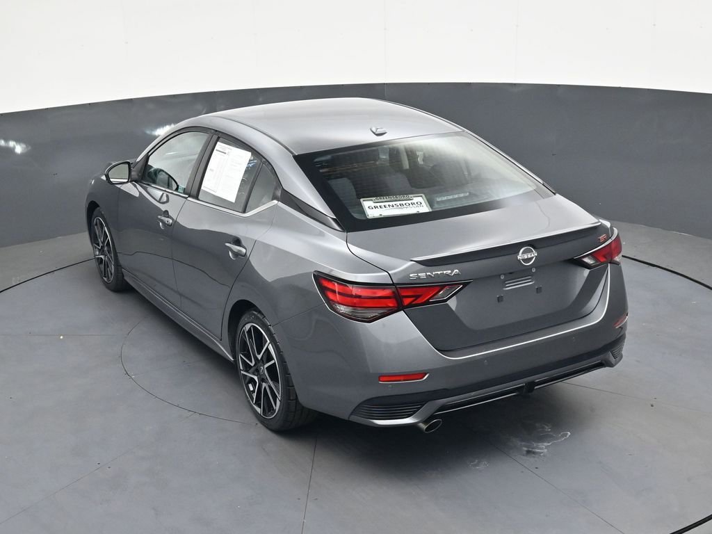Used 2025 Nissan Sentra SR FWD image 27