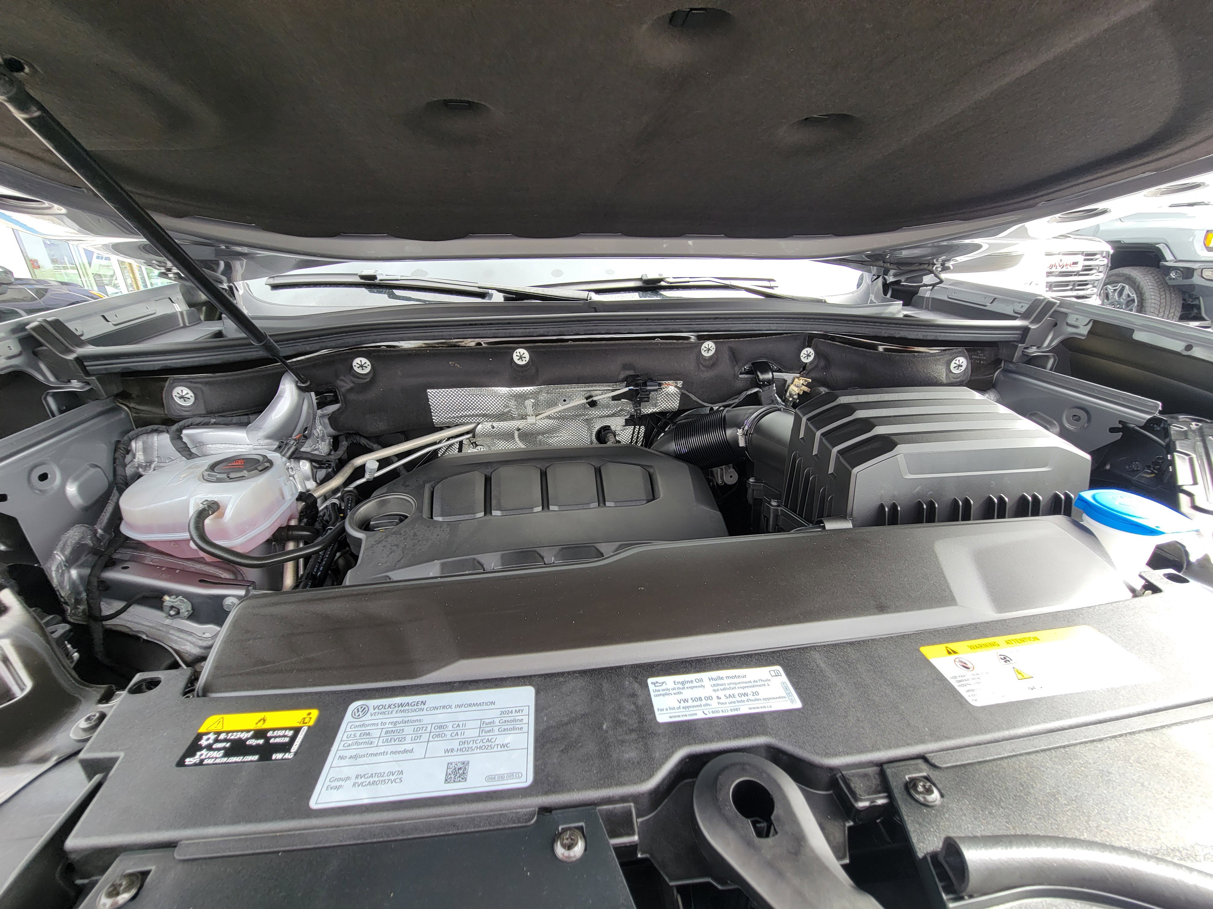 Used 2024 Volkswagen Atlas Cross Sport SE image 24