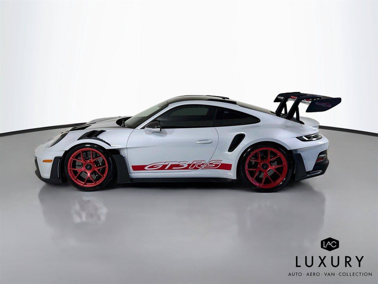 Used 2025 Porsche 911 GT3 RS RWD image 8