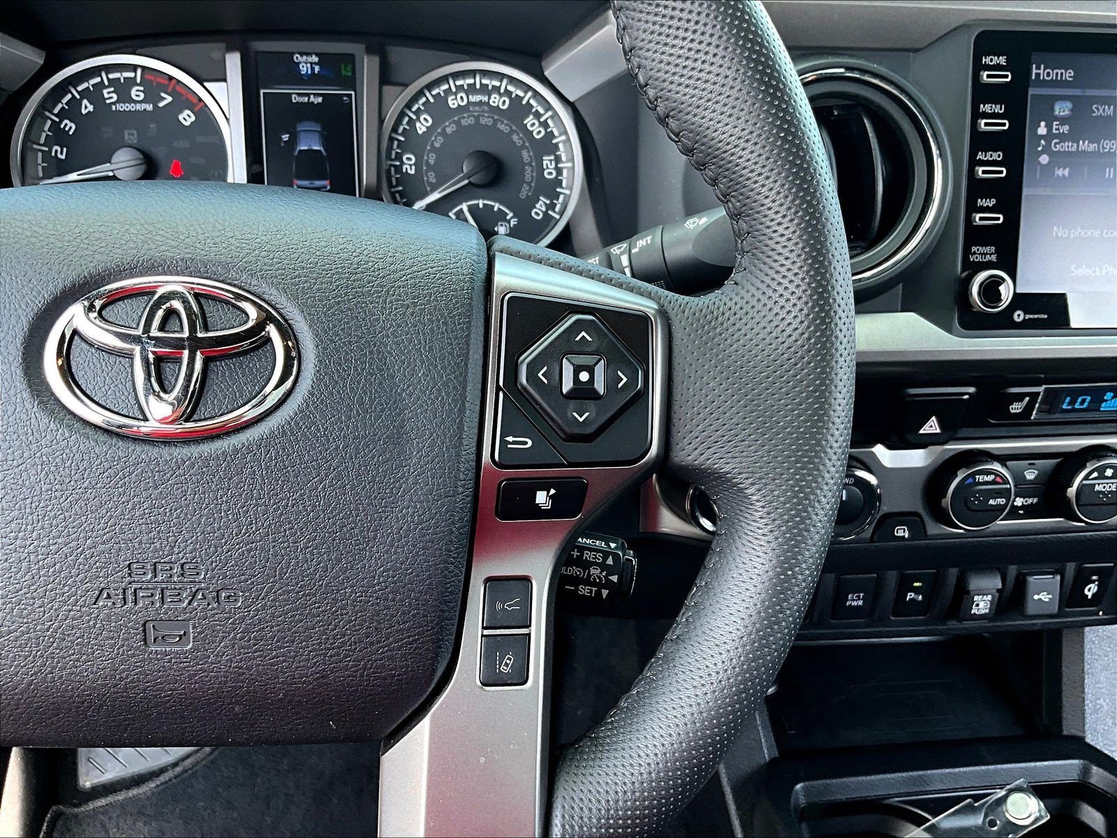 Used 2023 Toyota Tacoma Limited w/ Nightshade Package AWD/4WD image 12
