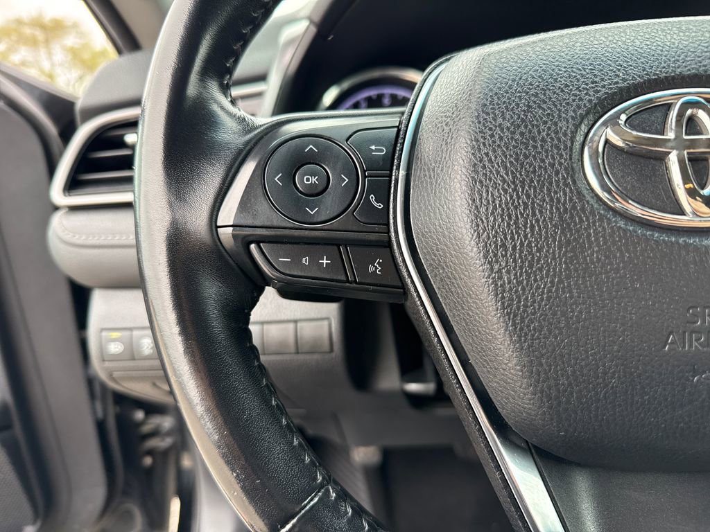 Used 2019 Toyota Camry SE image 14