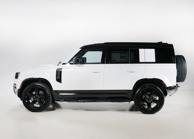 New 2026 Land Rover Defender 110 X-Dynamic SE image 6