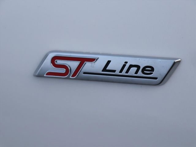 Used 2023 Ford Escape ST-Line Elite w/ Premium Technology Package image 8