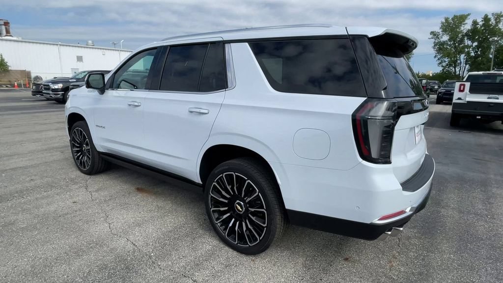 New 2026 Chevrolet Tahoe High Country AWD/4WD image 8