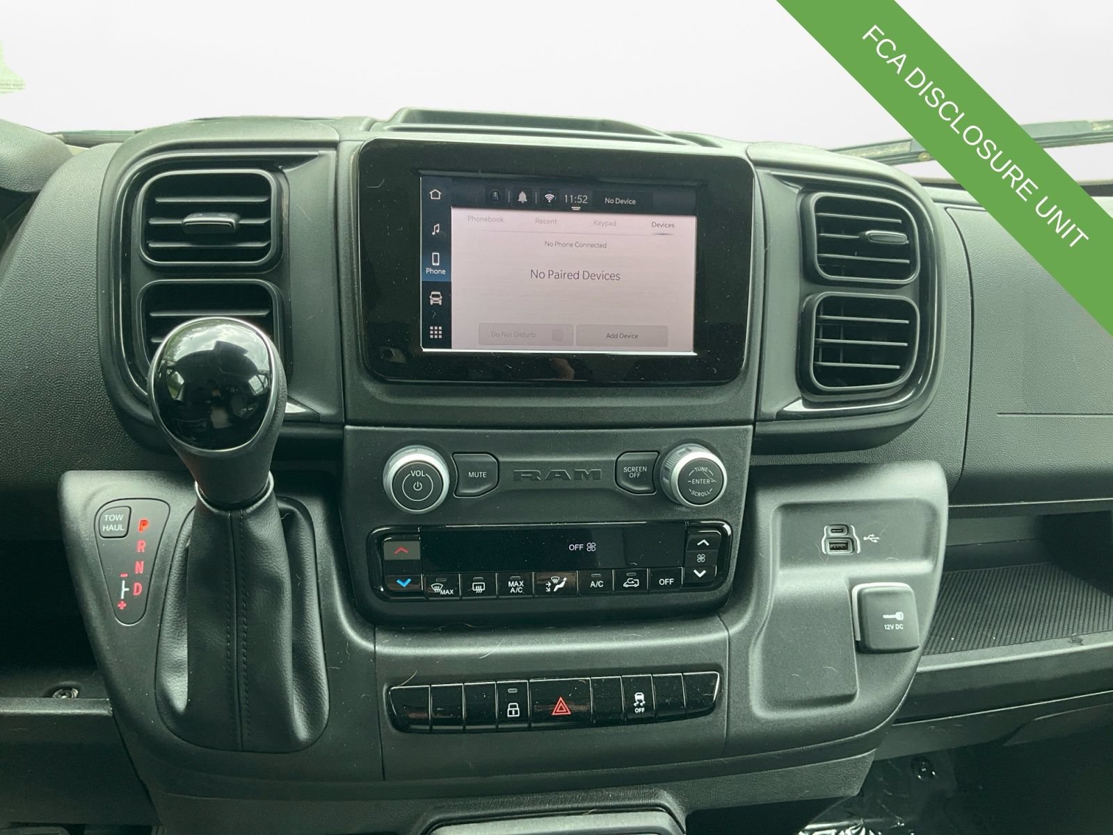 Used 2025 RAM ProMaster 1500 w/ Convenience Group FWD image 11