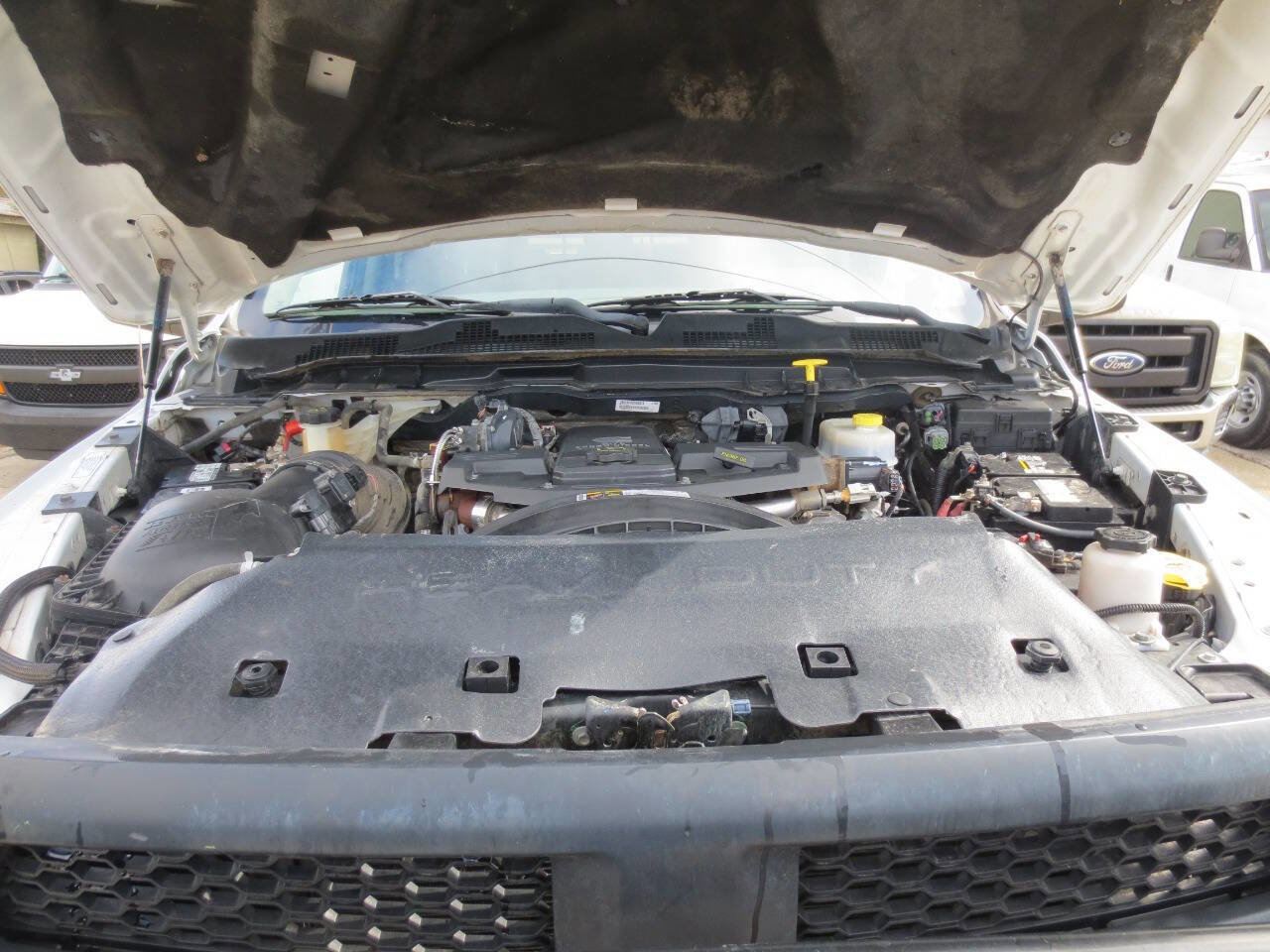 Used 2017 RAM 3500 Tradesman image 4