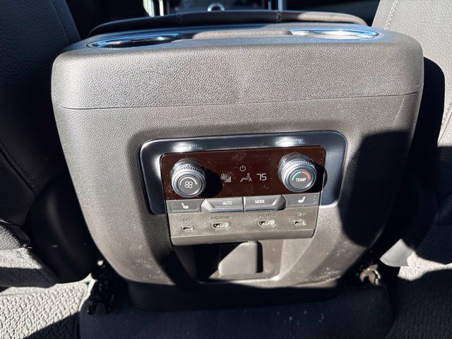 New 2027 GMC Yukon XL Denali w/ Denali Reserve Package AWD/4WD image 25