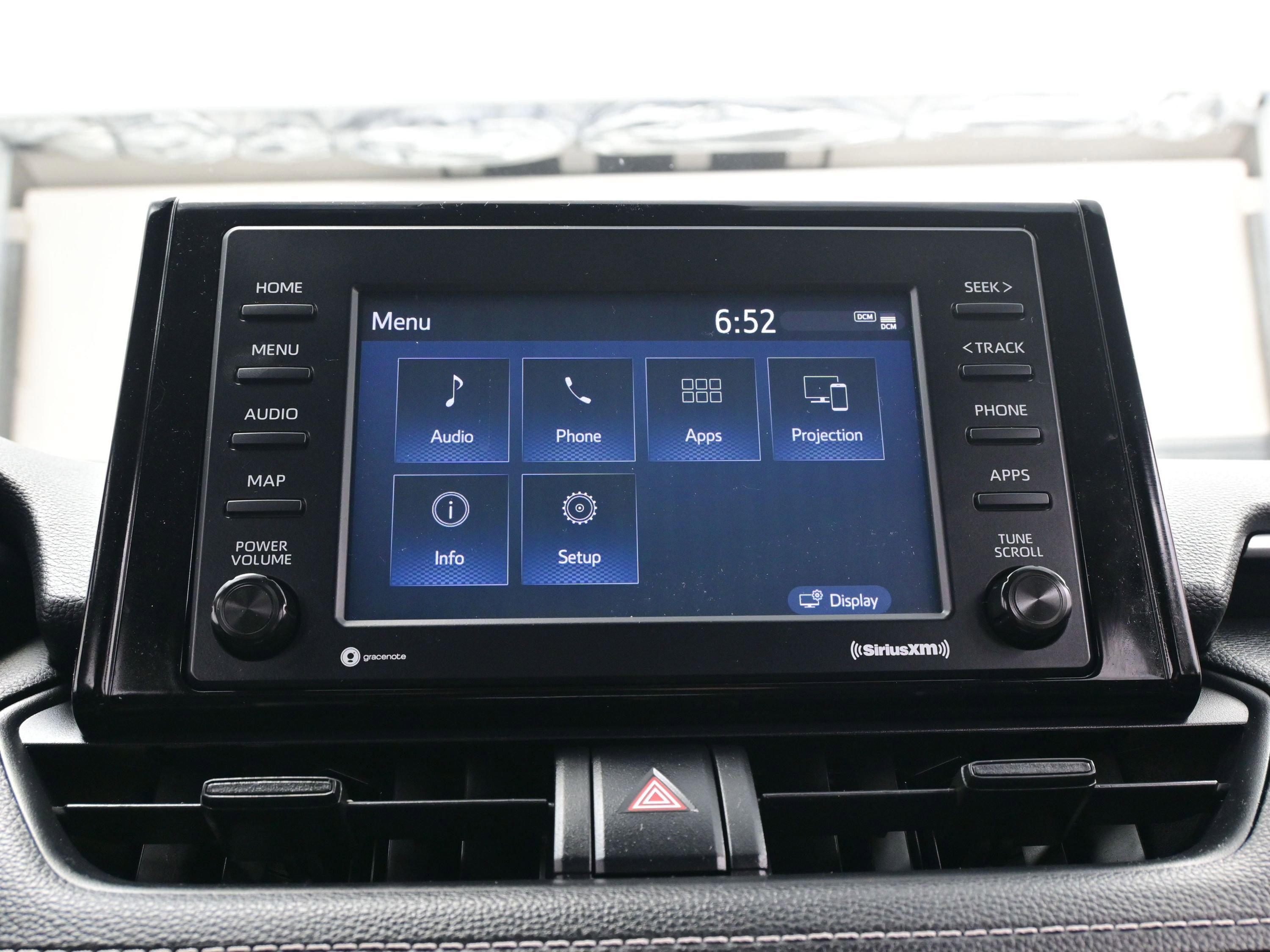 Used 2021 Toyota RAV4 XLE AWD/4WD image 19