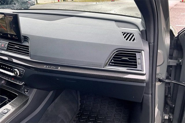 Used 2024 Audi SQ5 Prestige image 23