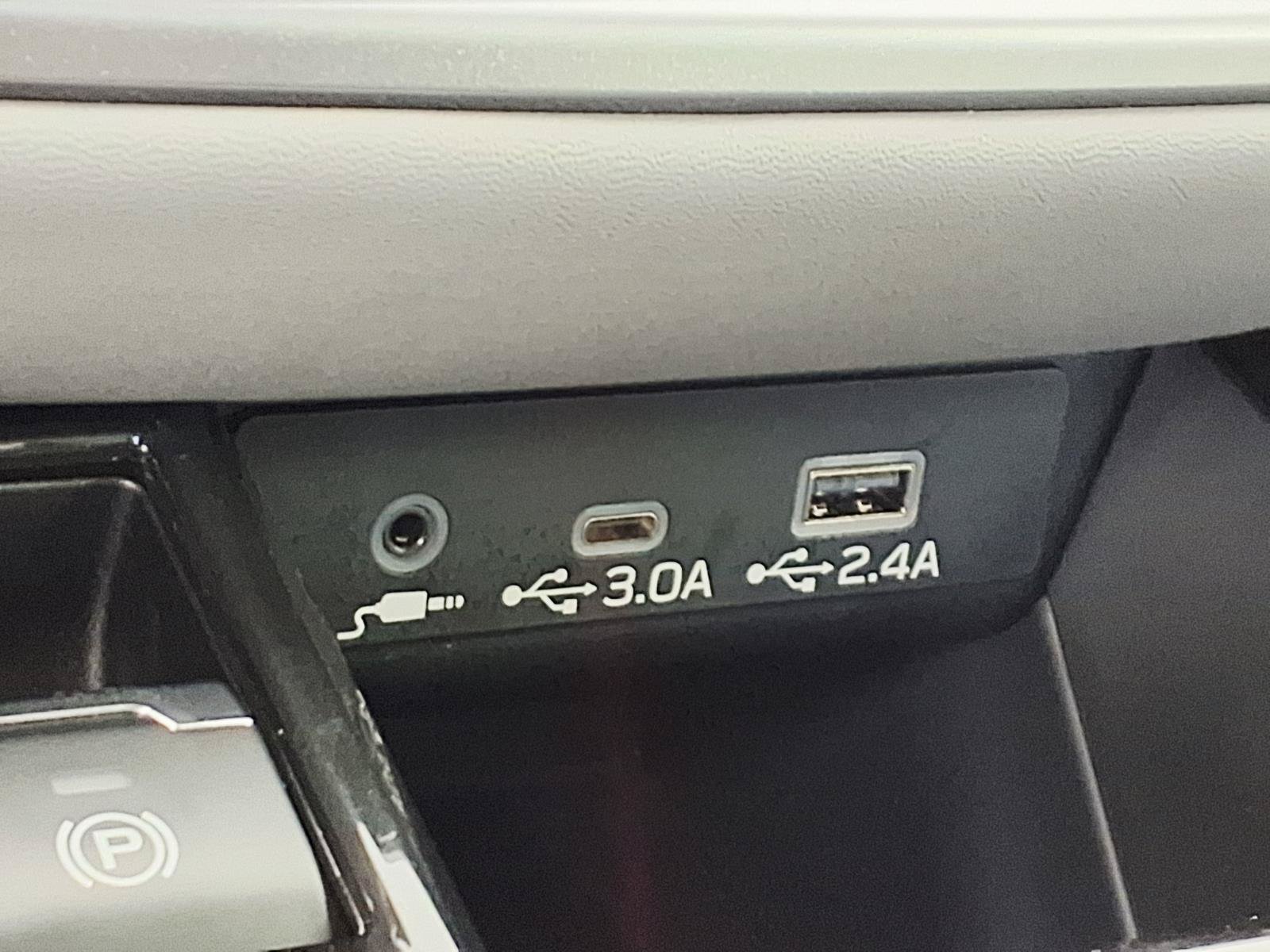 Certified 2025 Subaru Legacy Premium AWD/4WD image 22