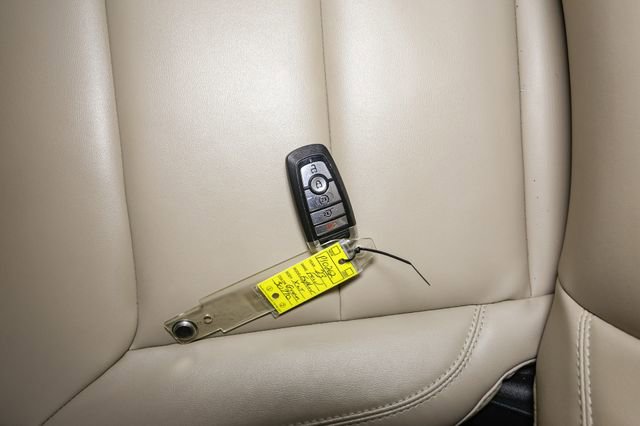 Used 2023 Ford Explorer XLT w/ Equipment Group 202A AWD/4WD image 39