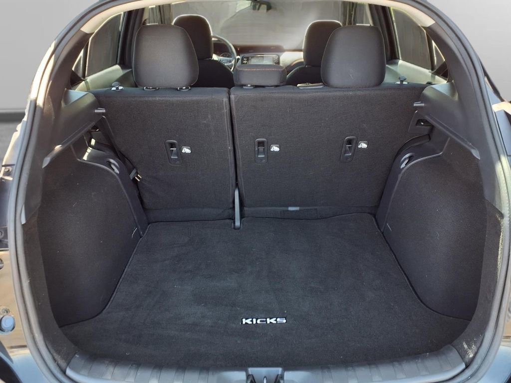 Used 2023 Nissan Kicks SR FWD image 25