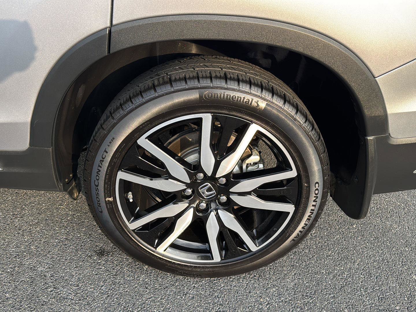 Used 2021 Honda Pilot Elite image 36