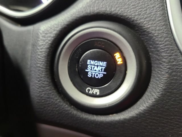 Used 2019 Dodge Durango SXT AWD/4WD image 32