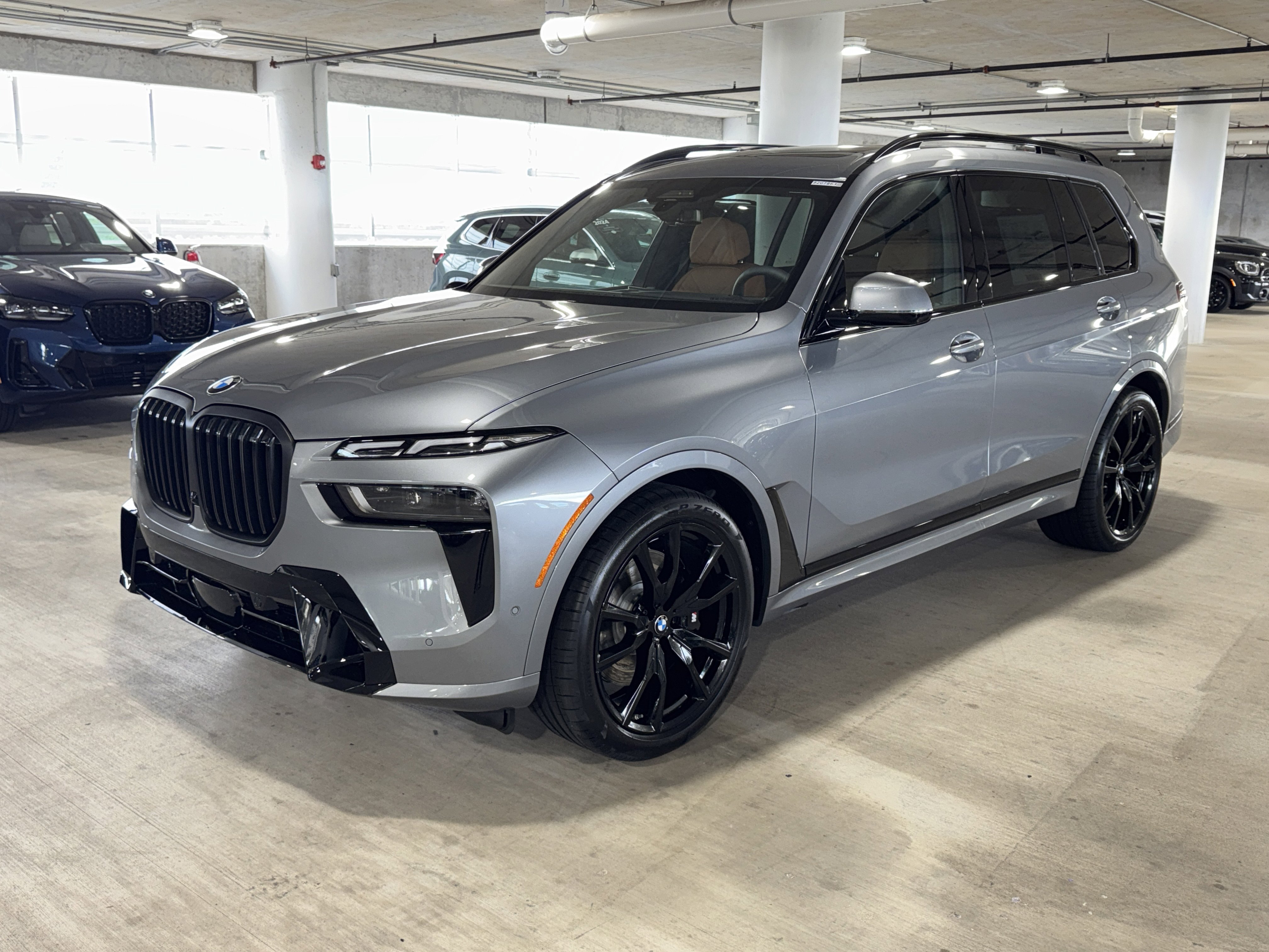 New 2026 BMW X7 xDrive40i w/ M Sport Package image 3