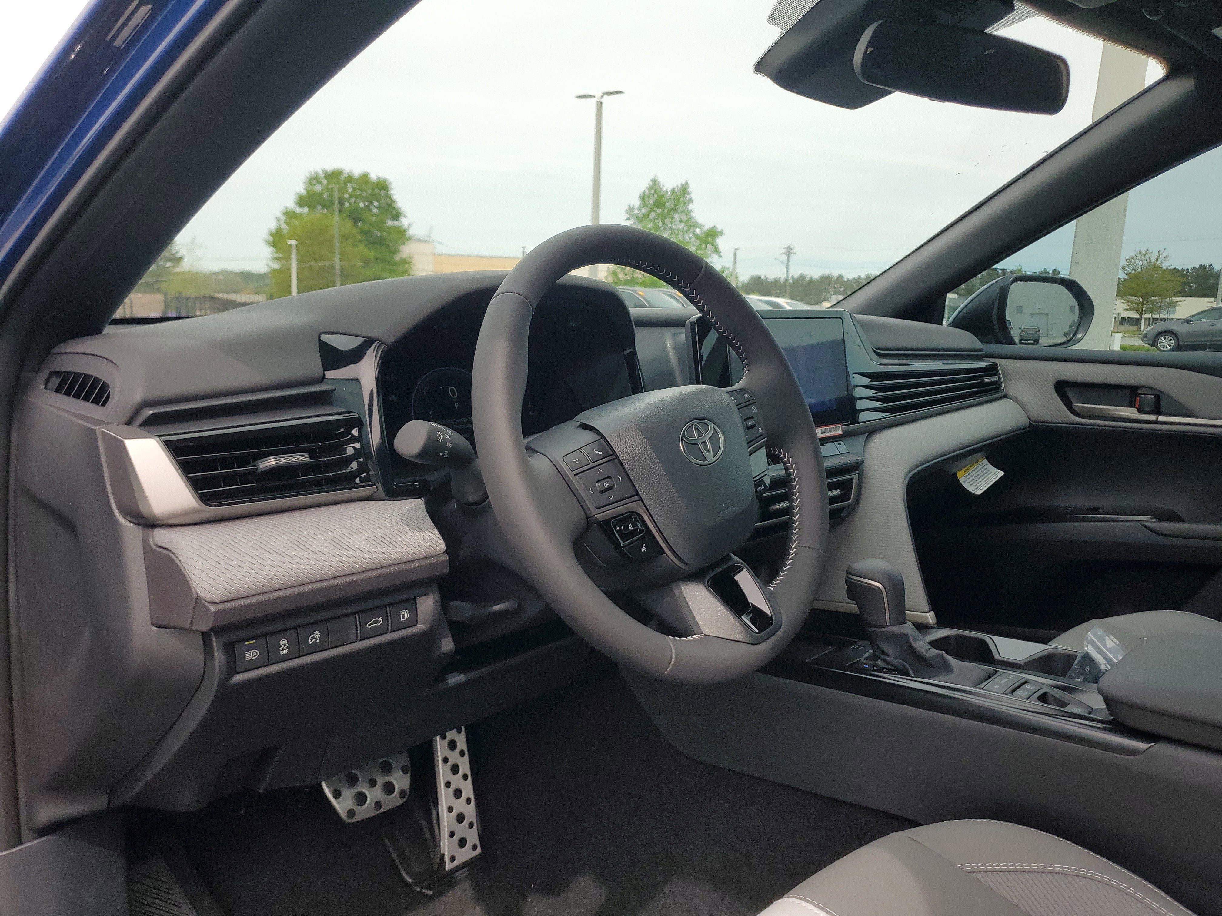 New 2026 Toyota Camry SE FWD image 15