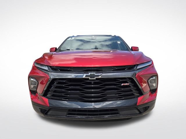 Used 2023 Chevrolet Blazer RS w/ Driver Confidence II Package FWD image 3