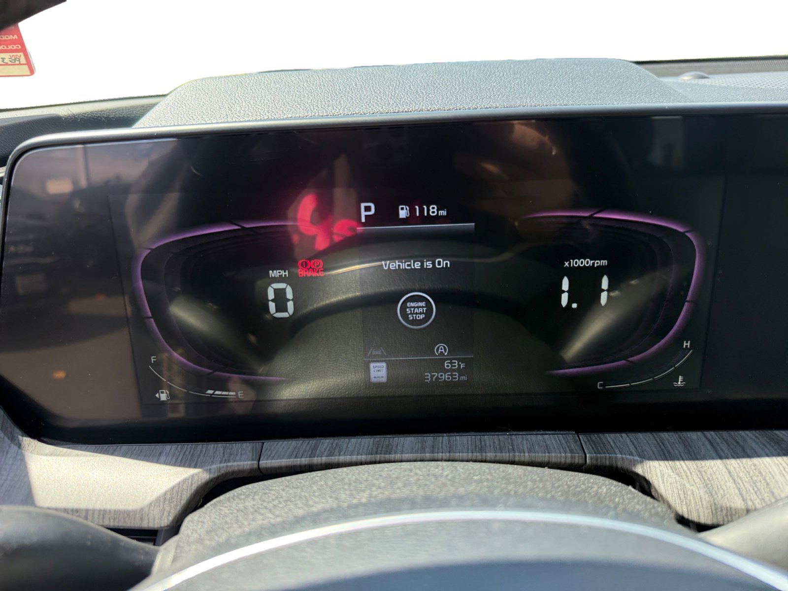 Used 2023 Kia Telluride EX w/ EX Captain's Chair Package image 11