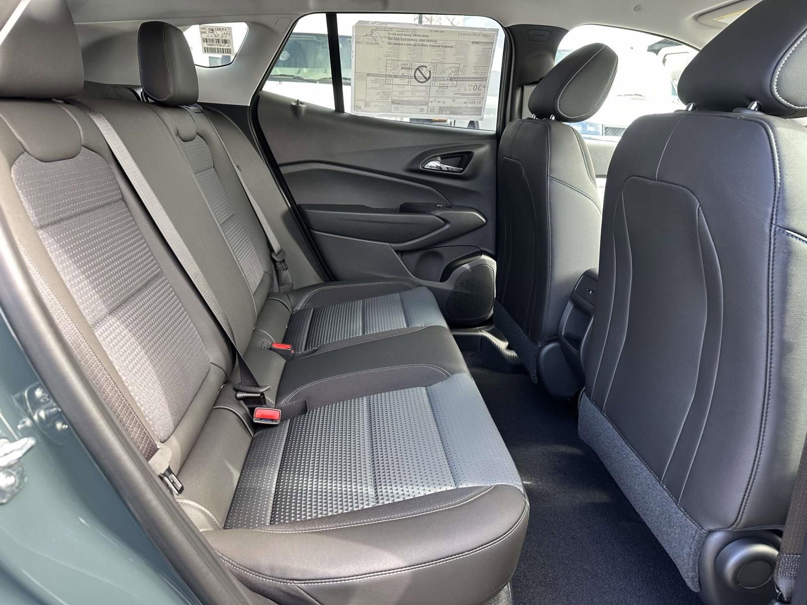 New 2026 Chevrolet Trax LT w/ Driver Confidence Package FWD image 24