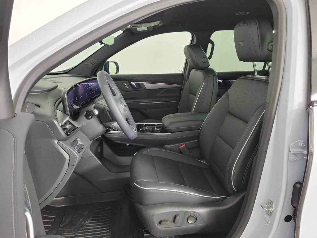Used 2026 Buick Enclave Sport Touring w/ Power Package FWD image 16
