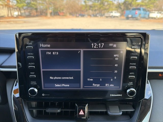 Used 2021 Toyota Corolla LE image 17