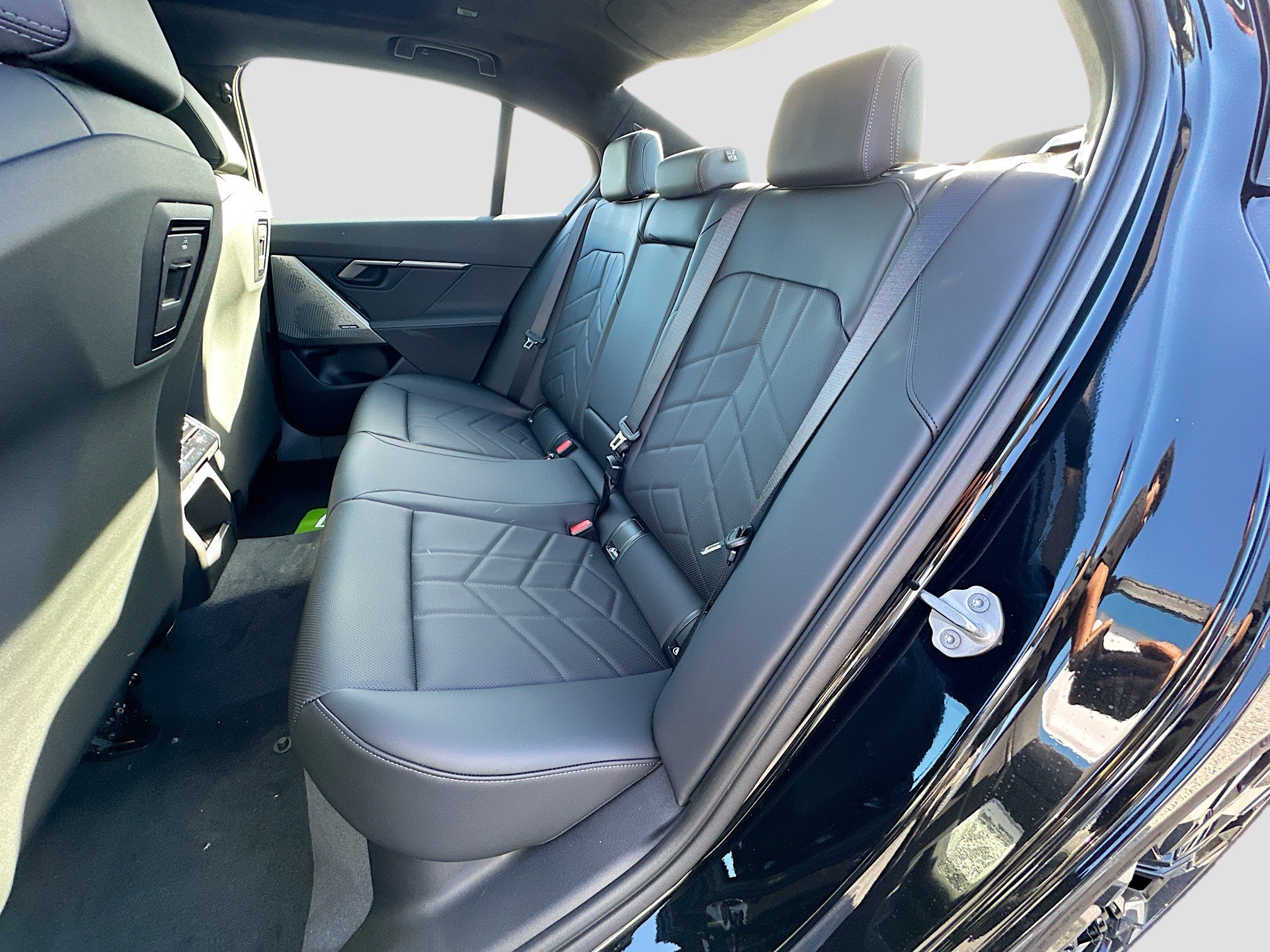 New 2026 BMW 540i xDrive w/ M Sport Package image 19