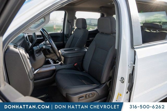 Used 2021 Chevrolet Silverado 1500 RST w/ Max Trailering Package image 4