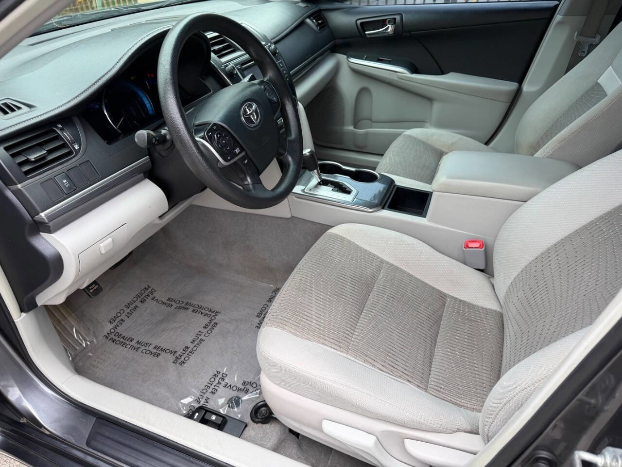 Used 2013 Toyota Camry LE image 20