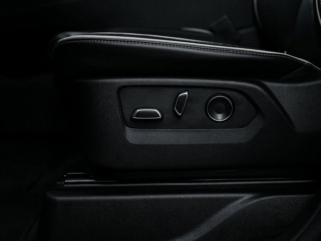 Used 2024 Cadillac Escalade Sport image 29