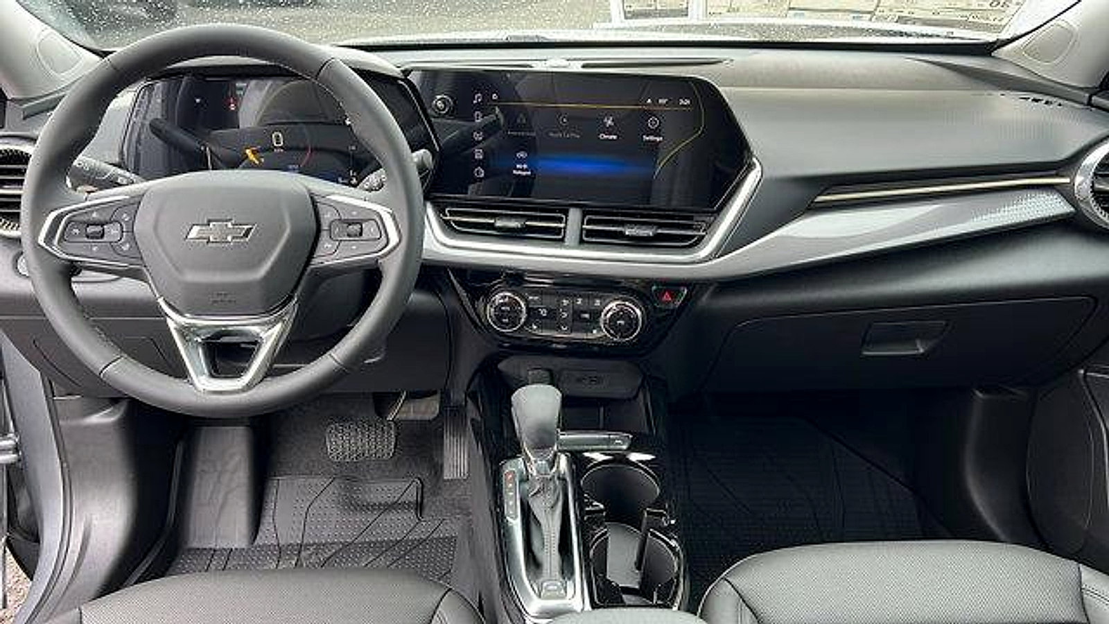 New 2026 Chevrolet Trax ACTIV w/ Driver Confidence Package image 15