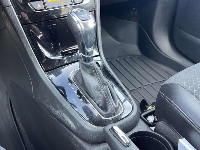 Used 2020 Buick Encore Preferred image 25