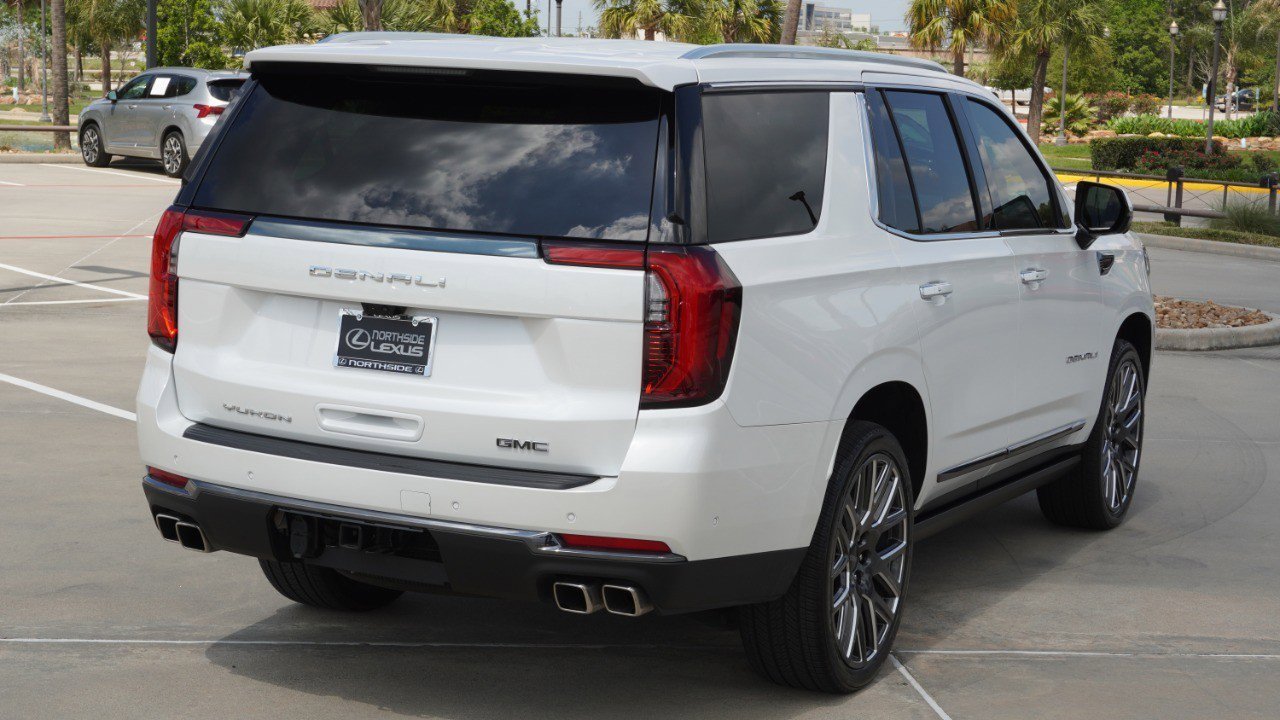 Used 2025 GMC Yukon Denali Ultimate image 6