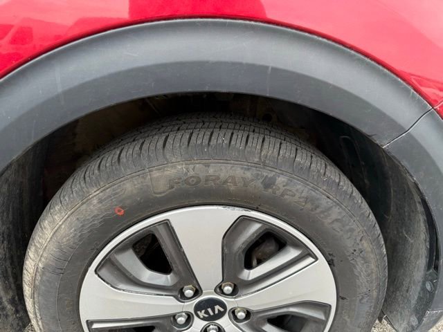 Used 2019 Kia Niro LX FWD image 11