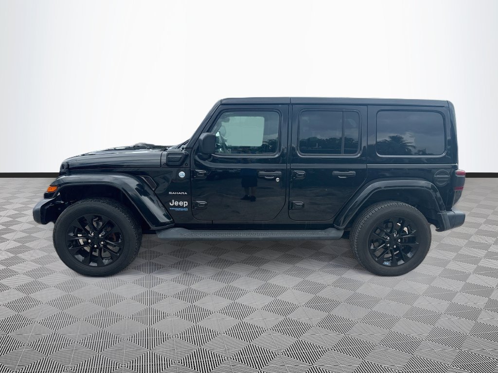 Certified 2022 Jeep Wrangler Unlimited Sahara AWD/4WD image 9