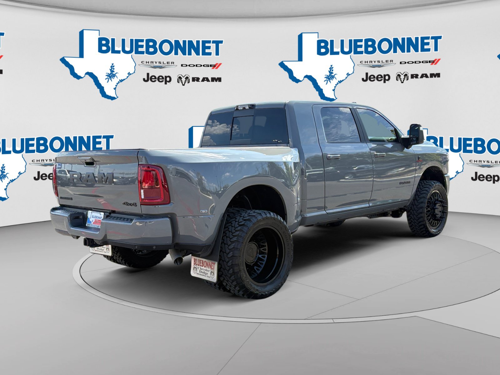 Used 2026 RAM 3500 Laramie w/ Night Edition AWD/4WD image 5