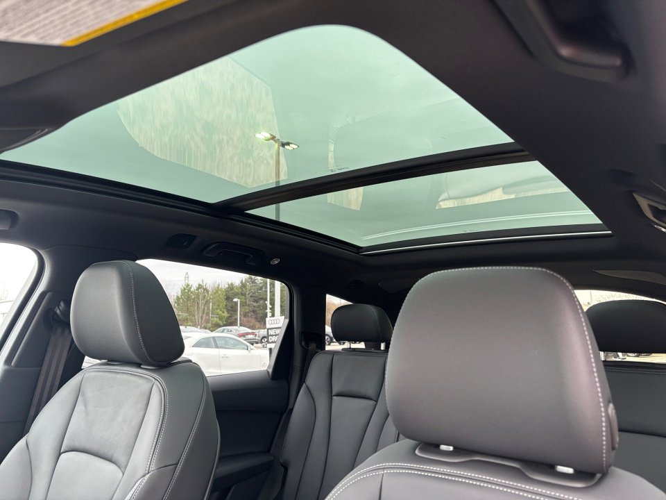 New 2026 Audi Q7 2.0T Premium image 21