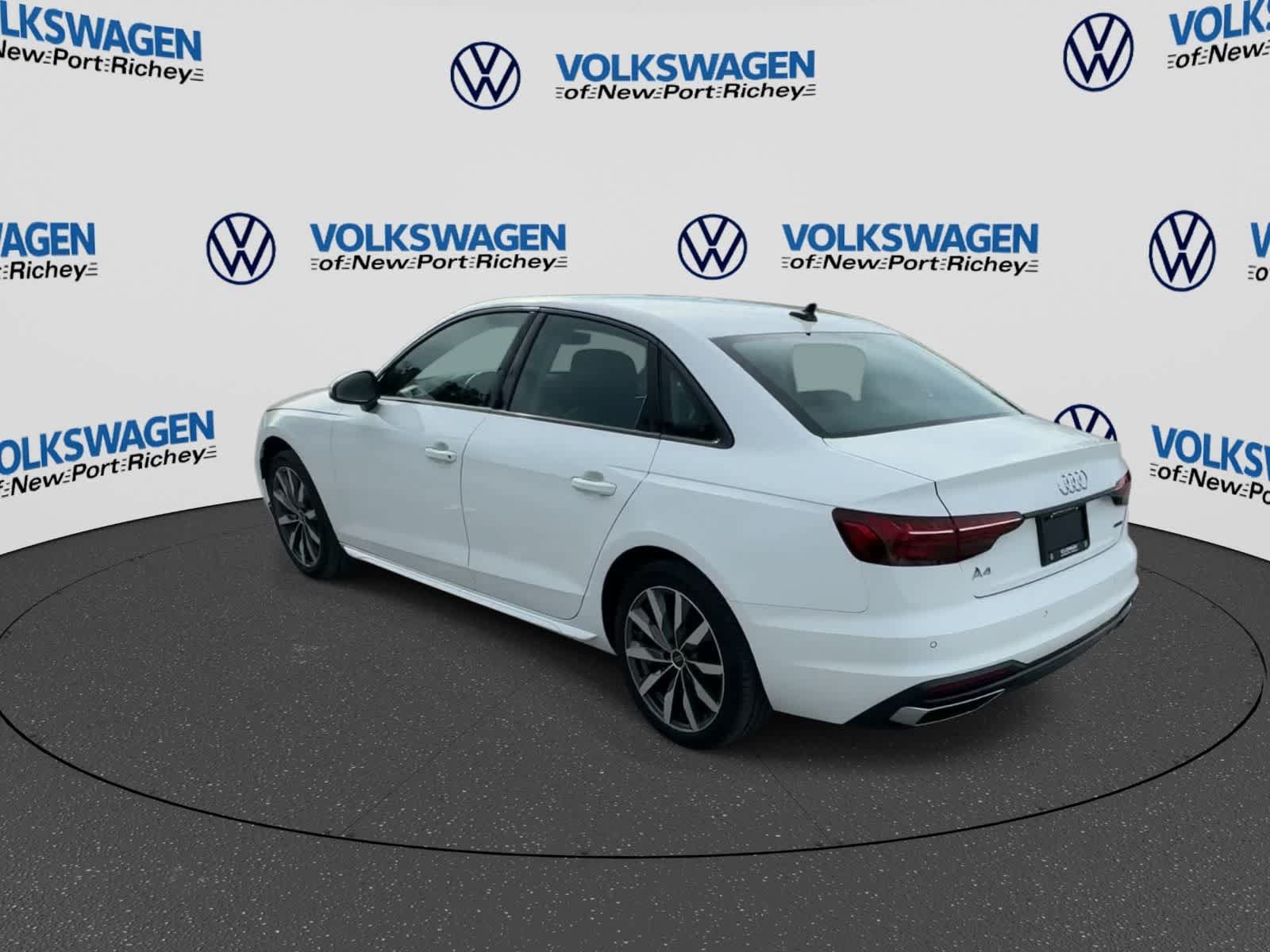 Used 2023 Audi A4 2.0T Premium Plus AWD/4WD image 6