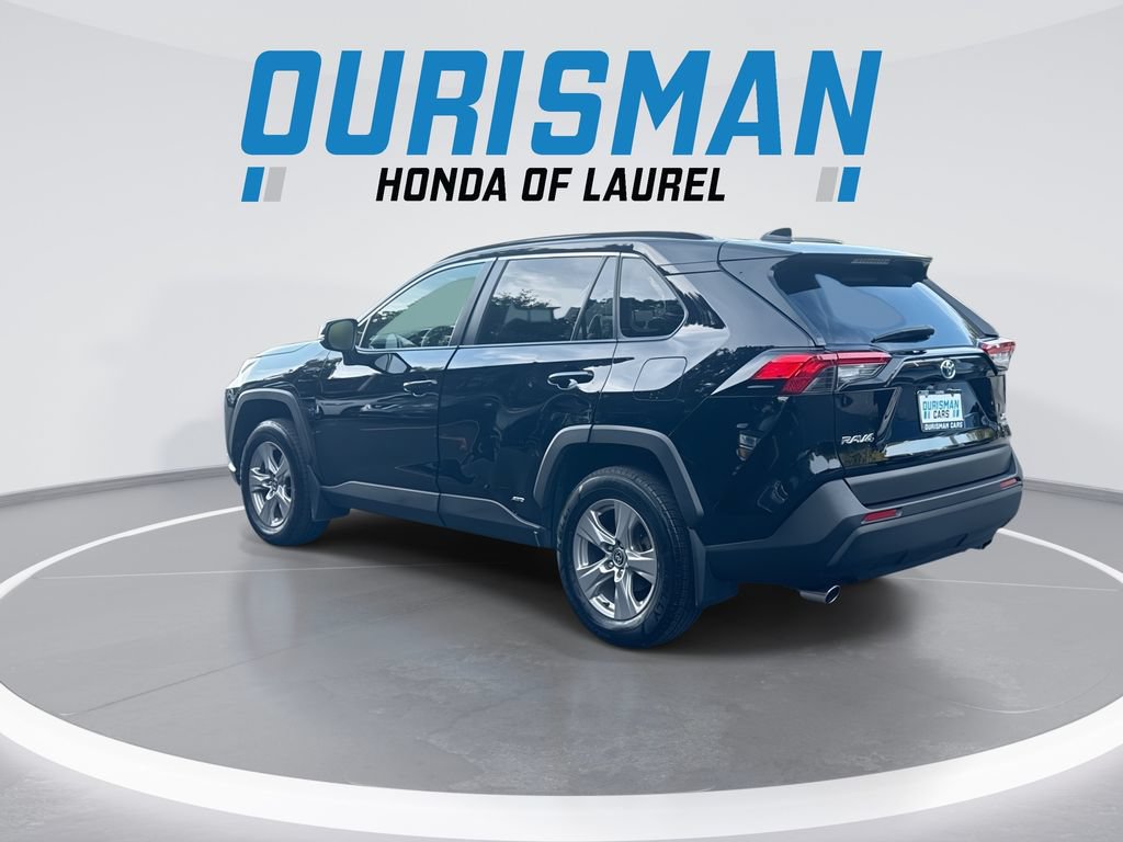 Used 2024 Toyota RAV4 XLE w/ Convenience Package AWD/4WD image 6