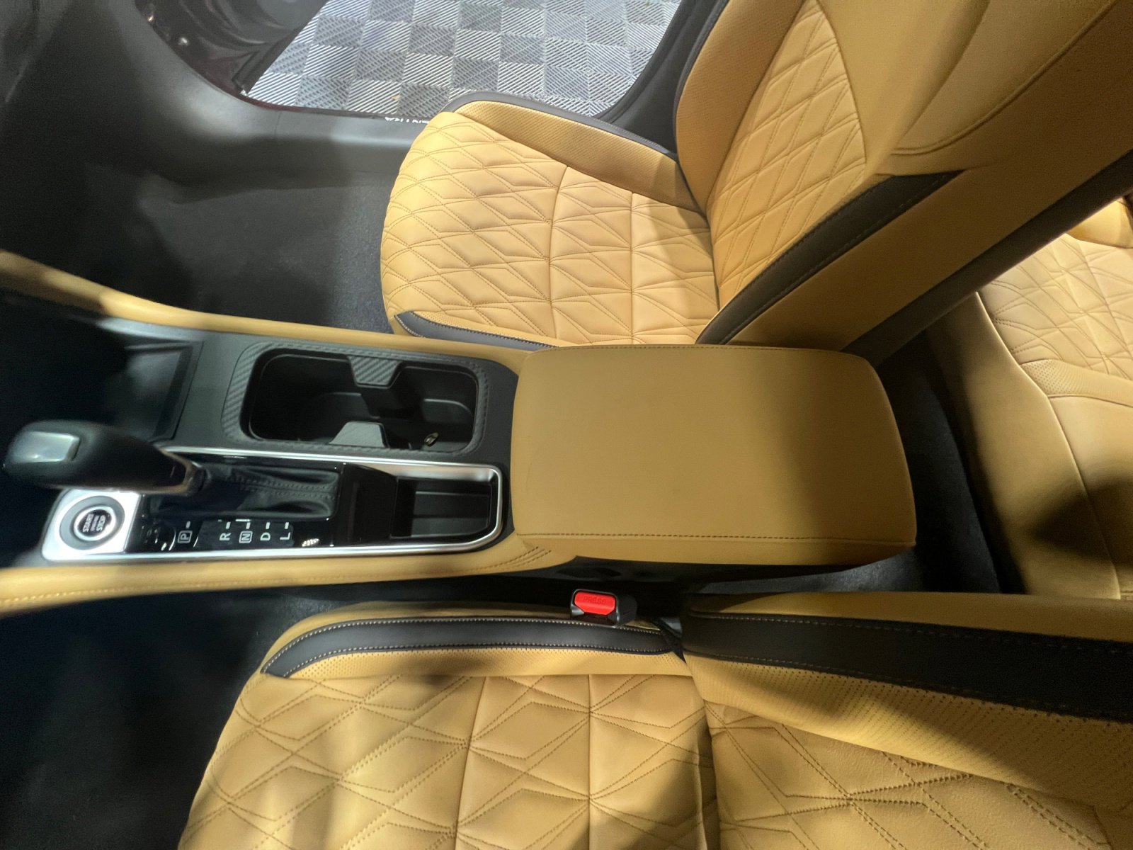 New 2025 Nissan Sentra SV w/ SV Premium Package image 15