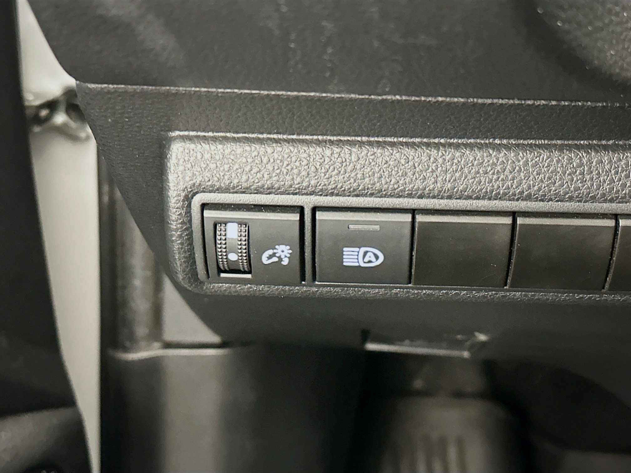 Used 2024 Toyota Corolla LE image 17