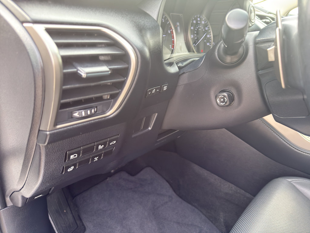 Used 2019 Lexus NX 300 AWD image 14