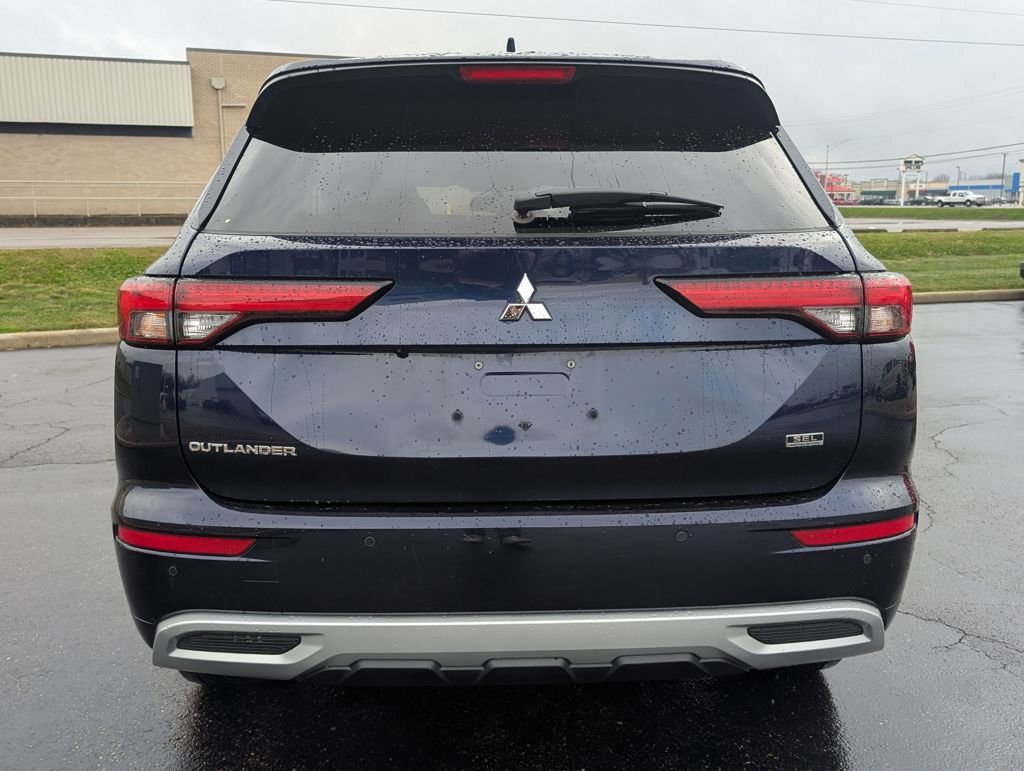 Used 2022 Mitsubishi Outlander SEL image 6