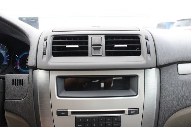 Used 2010 Ford Fusion SE FWD image 14