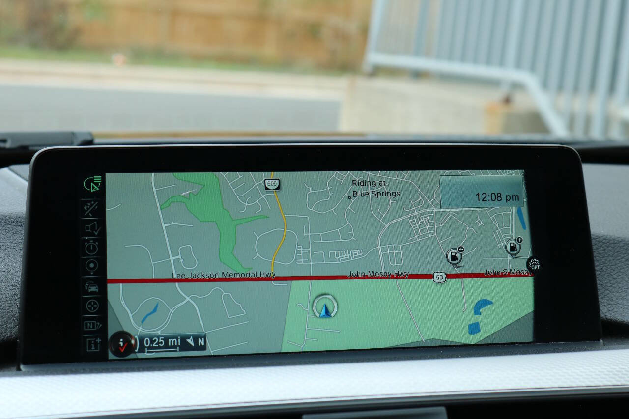 Used 2016 BMW 340i xDrive Sedan image 37