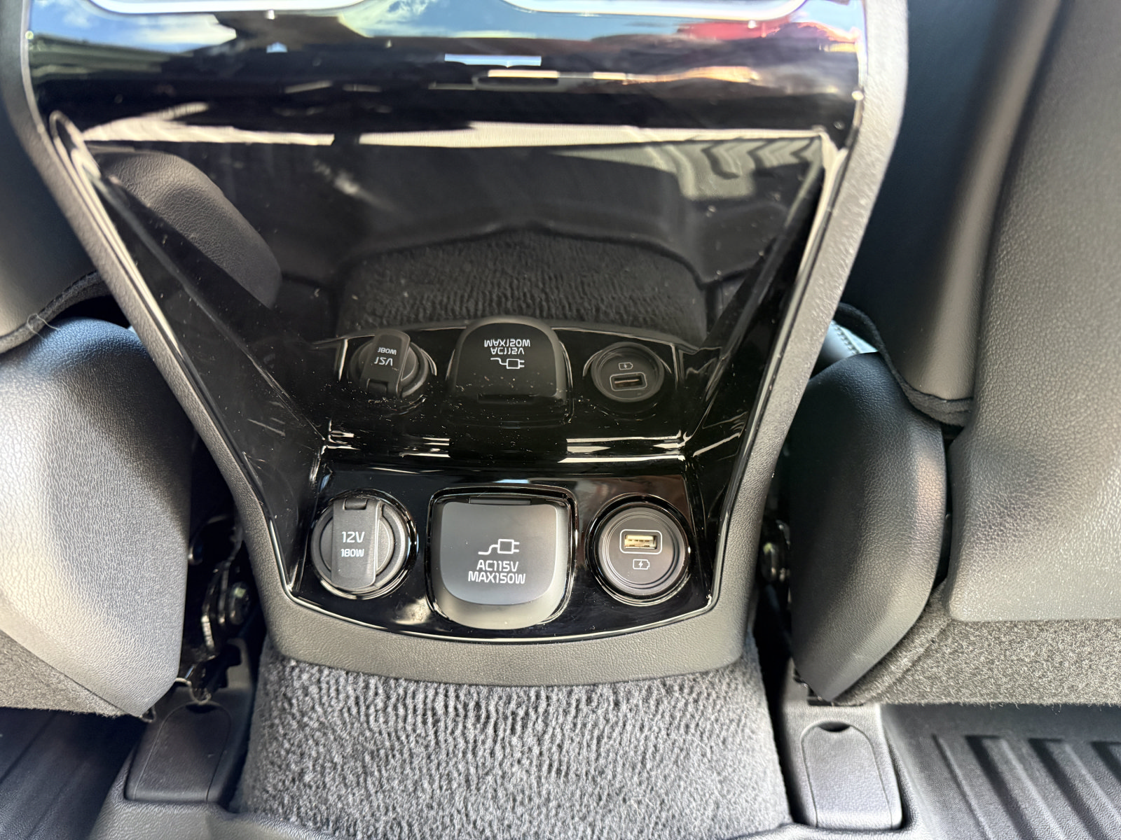 Used 2022 Kia Sorento EX AWD/4WD image 17