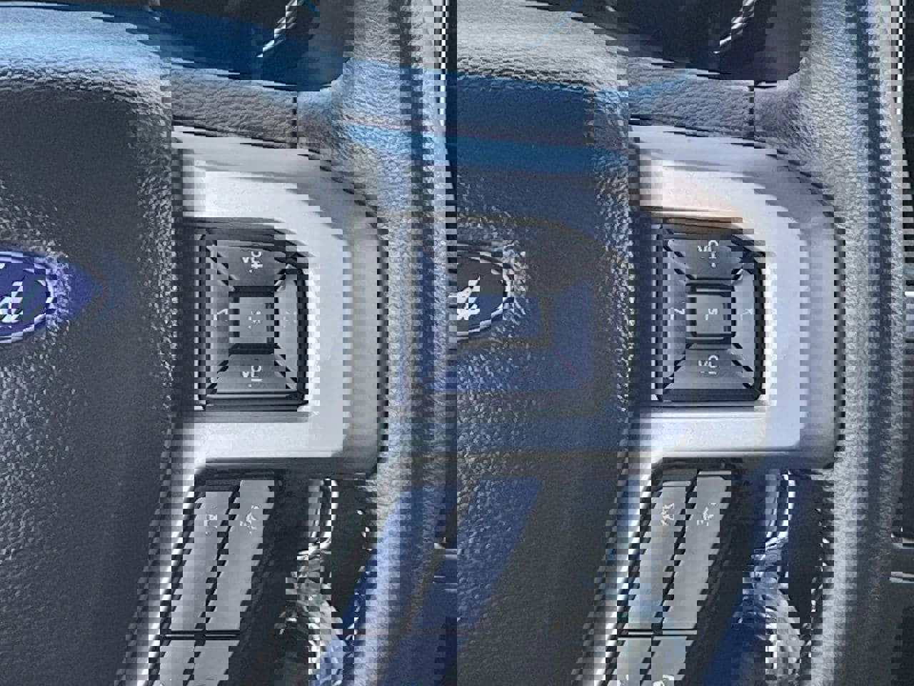 Certified 2022 Ford F350 Lariat w/ Lariat Value Package image 21