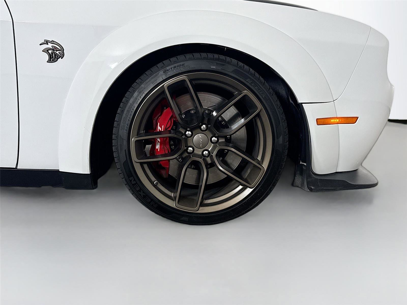 Used 2022 Dodge Challenger SRT Hellcat RWD image 32
