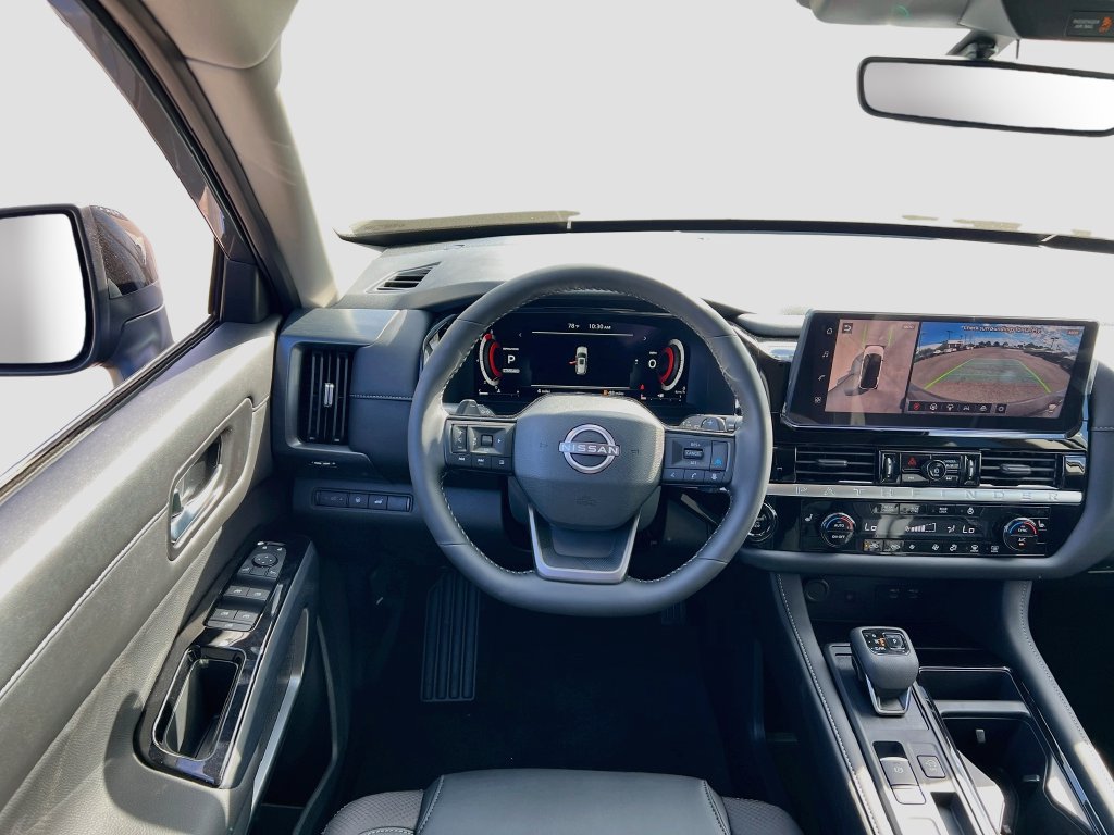 New 2026 Nissan Pathfinder SL FWD image 21